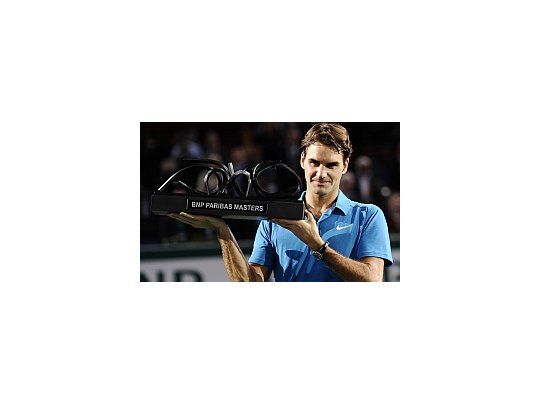 El ex número 1 del mundo se quedó con el título del Masters 1000 de París por primera vez en su carrera.