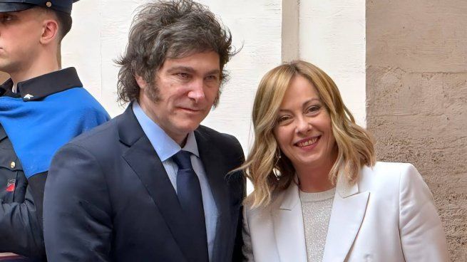 Javier Milei y la primera ministra de Italia, Georgia Meloni.