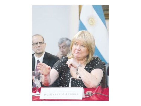 La canciller, Susana Malcorra, reclamó ayer al Reino Unido abrir negociaciones por la soberanía argentina en las islas Malvinas. Lo hizo al cumplirse el 183° aniversario de la usurpación del archipiélago.