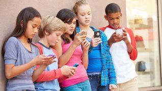 Australia busca limitar la edad para usar redes sociales.&nbsp;