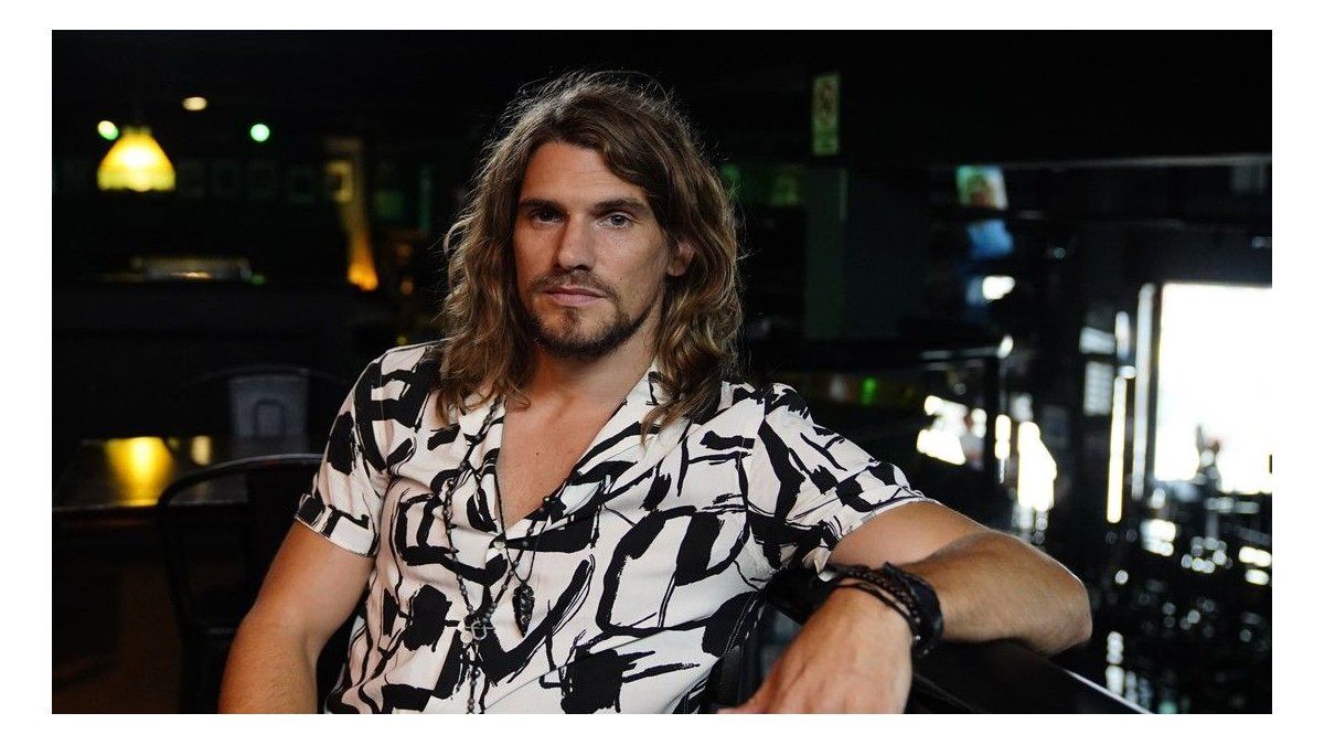 He played in Argentine football, scored against Messi and Cristiano Ronaldo, but he got tired, changed course and launched his own venture