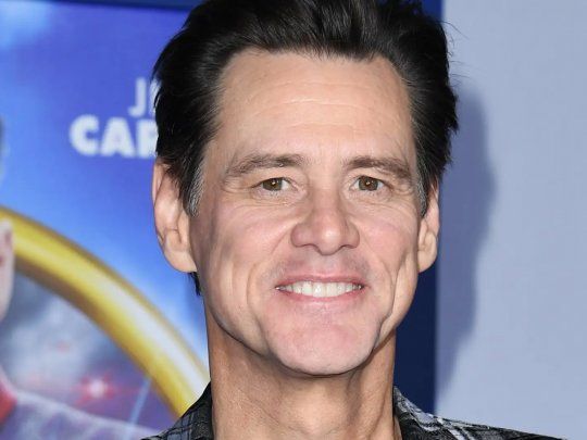 Así luce la mansión de Jim Carrey en California.