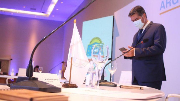 El gobernador de Chaco, Jorge Capitanich, encabezó el acuerdo 