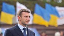 Andriy Shevchenko gloria del fútbol de Ucrania.