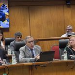 El equipo económico, encabezado por Gabriel Oddone, expone en el Senado por el Presupuesto. El equipo económico, encabezado por Gabriel Oddone, expone en el Senado por el Presupuesto.