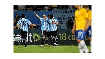 Argentina desplazó a Brasil del cuarto lugar del ranking FIFA.