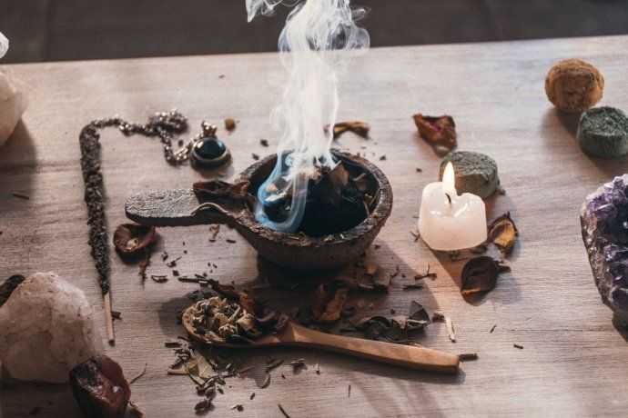 No todos usan el Palo Santo de manera correcta. No todos usan el Palo Santo de manera correcta.