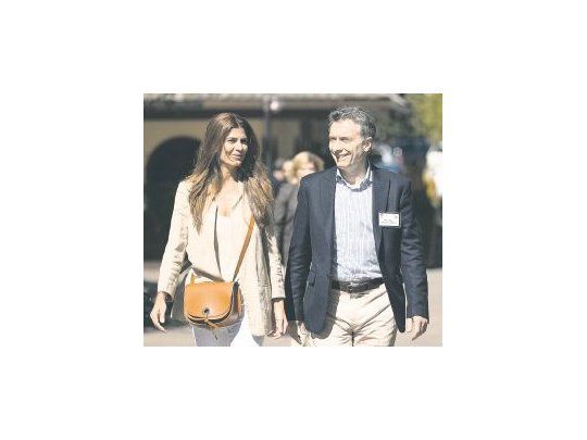 de paseo. Mauricio Macri y la primera dama se toman un respiro ayer en Idaho (EE.UU.) durante la agitada agenda que vienen desarrollando.