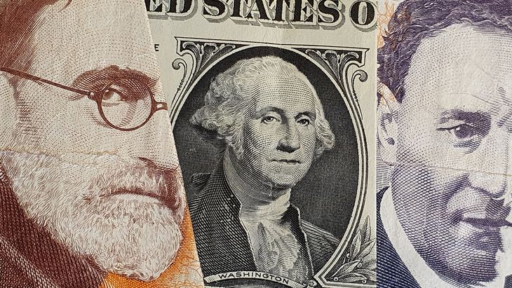 Dólar Pesos Uruguayos