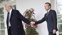 Trump y Mcron en una icónica escena de su reunión en la Casa Blanca.