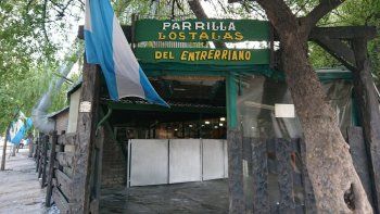 La entrada de la parrilla bonaerense de Los Talas del Entrerriano, una referencia gastron&oacute;mica del AMBA.