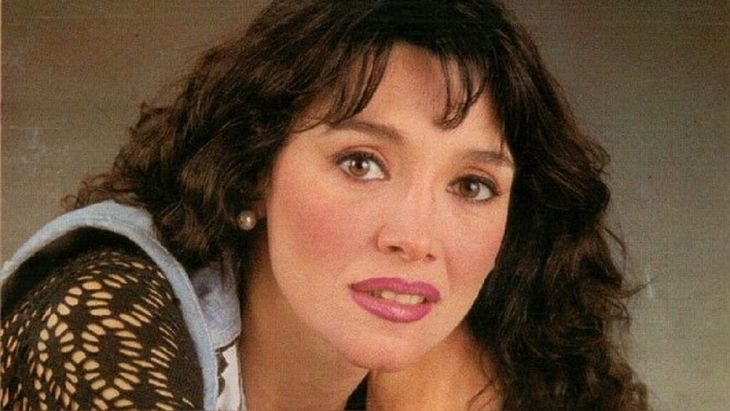 A la edad de 35 años, en el mejor momento de su carrera, un accidente puso fin a la vida de Gilda. A la edad de 35 años, en el mejor momento de su carrera, un accidente puso fin a la vida de Gilda.