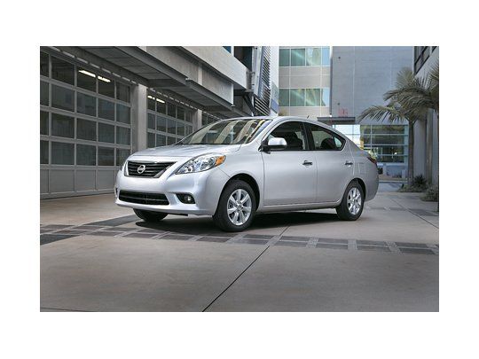 Nissan Versa