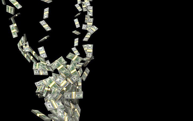 La sociedad deberá tener en claro, y sobre todo los políticos y técnicos que  acompañen al próximo gobierno que la temida palabra ajuste seguirá  estando a la vuelta de la esquina.