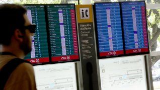 La Secretaría de Trabajo dictó la conciliación obligatoria  y no habrá paro de controladores aéreos.