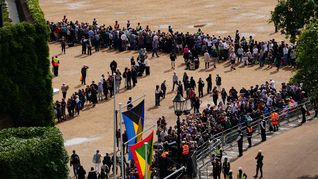londres: miles de personas despiden a isabel ii