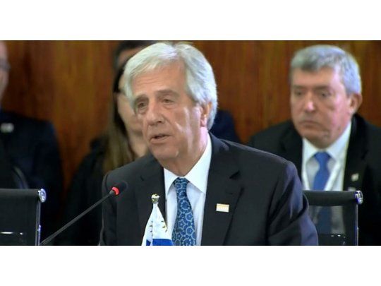 Uruguay: el Banco Central defiende política monetaria ante megadevaluación argentina