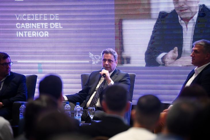 La agenda de Catalán en Tucumán fue intensa y breve. La agenda de Catalán en Tucumán fue intensa y breve.