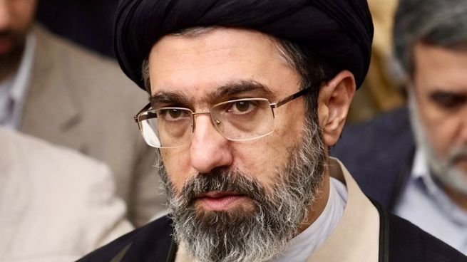 EEUU ofrece recompensa por el lider iraní&nbsp;Mojtaba Khamenei.