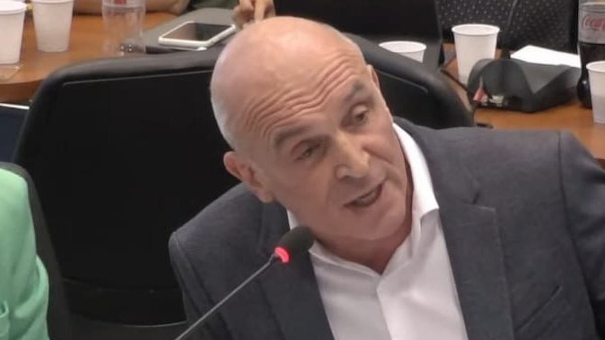 Espert crossed Guzmán and denounced a great rate to the private sector