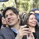 El gobernador bonaerense encabezó una recorrida por el municipio de Lomas de Zamora. El gobernador bonaerense encabezó una recorrida por el municipio de Lomas de Zamora.