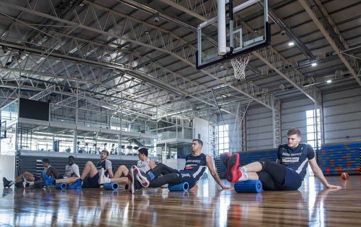 Mucho más que la casa del equipo profesional Bahía Basket. El Dow Center aloja una escuela de alto rendimiento para todos.