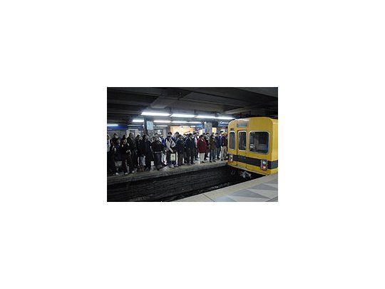 Ayer cerró otra semana con demoras en la red de subtes.