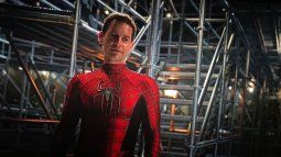 la millonaria fortuna oculta de tobey maguire en el poker: ¿cuanto gano realmente fuera del cine?