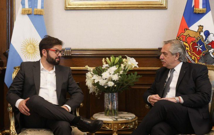 El presidente de Chile, Gabriel Boric Font, realizó una visita de Estado a la República Argentina, en el marco del cual firmó una serie de acuerdos con el presidente Alberto Fernández.&nbsp;