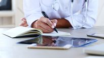 El gobierno y COFE acordaron cambios al nuevo régimen de licencias médicas.