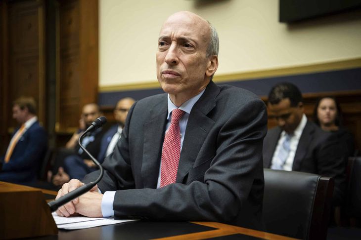 Gensler was harshly criticized by the cryptocurrency world Gensler was harshly criticized by the cryptocurrency world