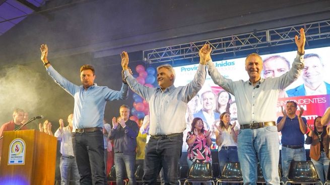 Martín Llaryora y Juan Schiaretti pasaron por San Francisco en el sprint final de campaña.