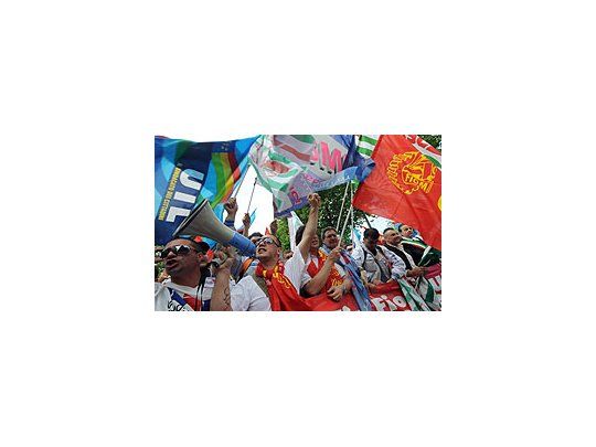 Más de 15 mil trabajadores participaron.