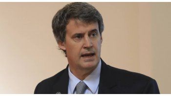 Gobierno avanza con eximición de Ganancias del aguinaldo y evalúa dar bono de fin de año