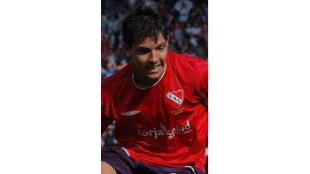 Agüero quiere retirarse con la camiseta de Independiente.