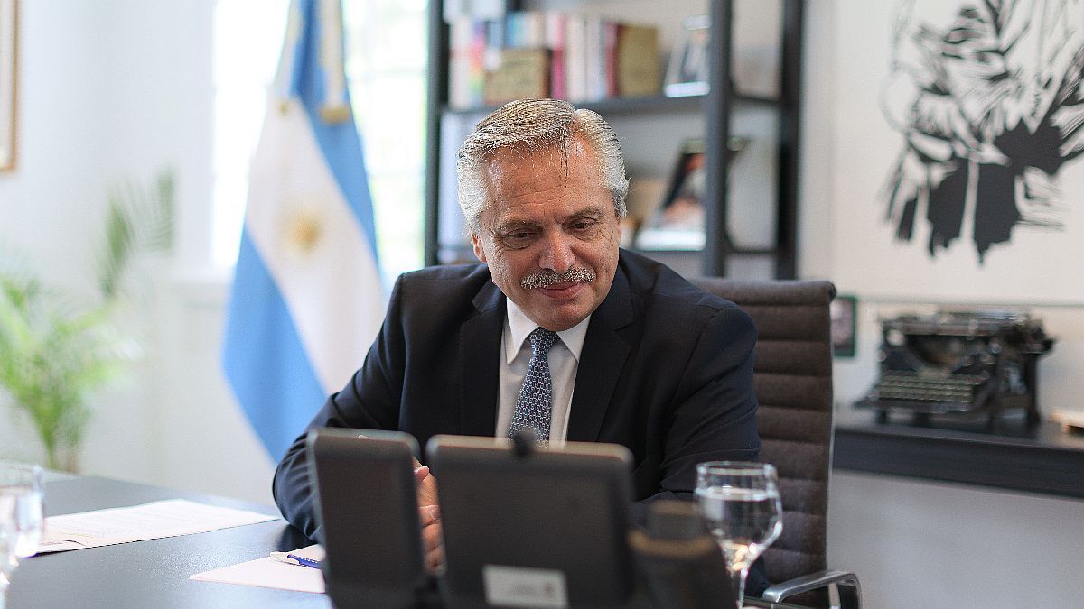 Alberto Fernández Felicitó Al Gobernador Electo De Chubut Ignacio Torres