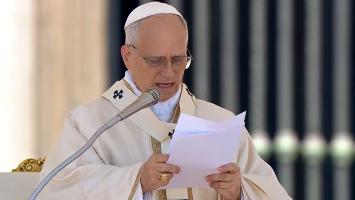 Pope Leo XIV defended marriage between men and women and described him as the model of true love