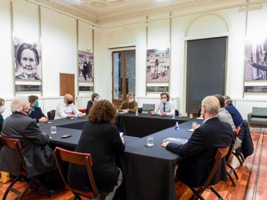 El jefe de Gabinete,&nbsp;Santiago Cafiero, encabzeó una&nbsp;reunión clave en Casa Rosada.