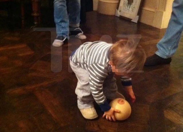 Se trata de imágenes captadas en el interior de la residencia de Royal Lodge, en Windsor.