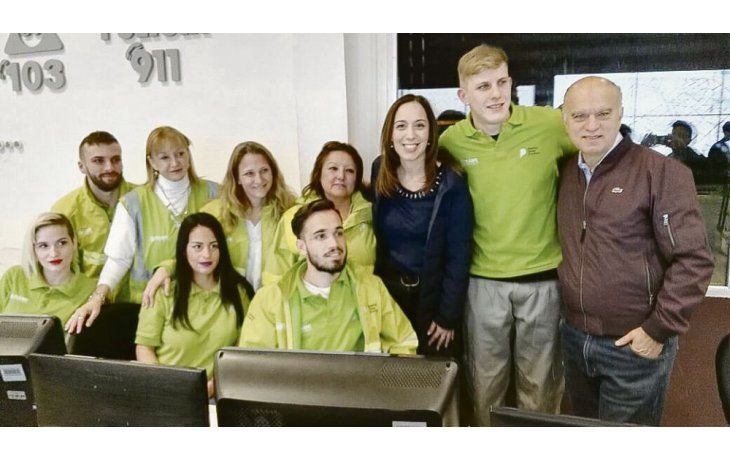 ámbito.com | Primera salida. Luego de las PASO, Vidal fue el lunes por la noche a Lanús para visitar una sede del SAME junto a Néstor Grindetti.