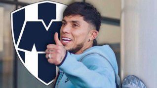 El exdefensor mundialista Carlos Salcedo llegó el sábado a Monterrey y el dominedo en su primer entrenamiento se rompió los ligamentos cruzados de su rodilla derecha.