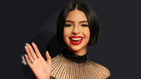 Ángela Aguilar, la popular cantante que vive con todos los lujos en Texas.