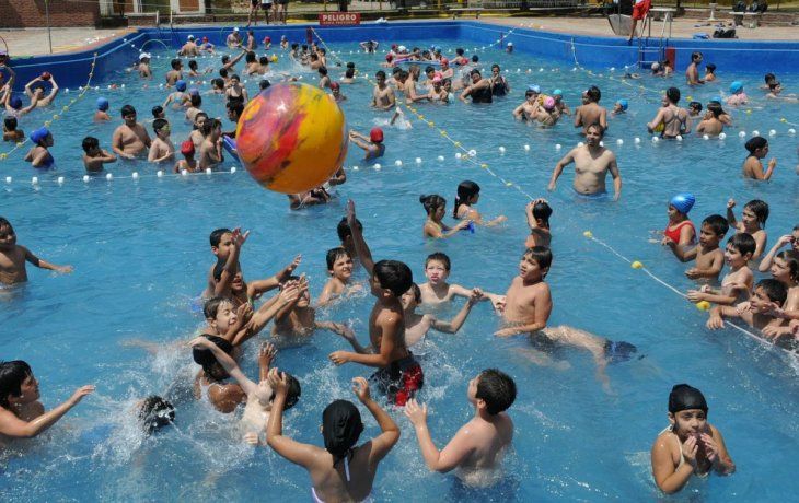 La colonia de verano puede ser una gran alternativa pero hay que tener algunos puntos en cuenta.