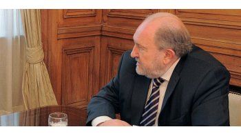 Gobierno tiene que garantizar los fondos que necesitan las provincias