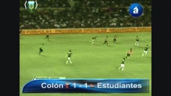 Espectacular gol de arco a arco en Inglaterra