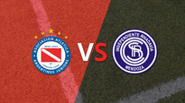 con dos anotaciones, argentinos juniors vence a independiente riv. (m)
