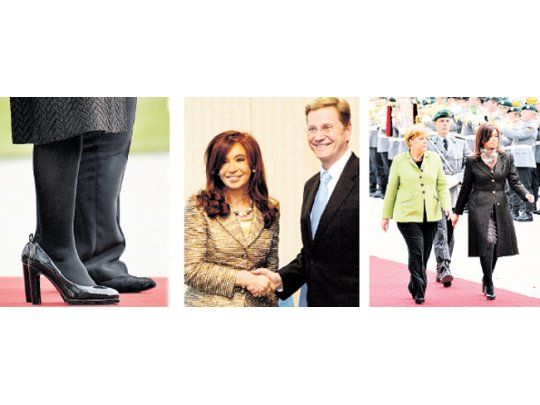 Cristina de Kirchner, de dorado para su encuentro con el ministro de Relaciones Exteriores alemán, y con Angela Merkel, quien desentonó con el verde manzana. Los zapatos de la Presidente, correctos.