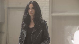 Krysten Ritter esta de regreso como Jessica Jones. Krysten Ritter esta de regreso como Jessica Jones.