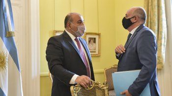 Manzur encabezó la firma del inicio de obra de circunvalación de Santa Fe.