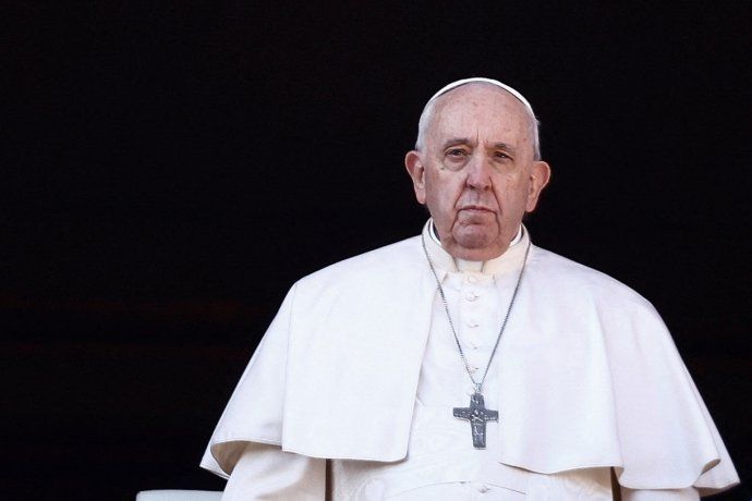 El Papa Francisco fue dado de alta tras varios días internado por bronquitis imagen-4